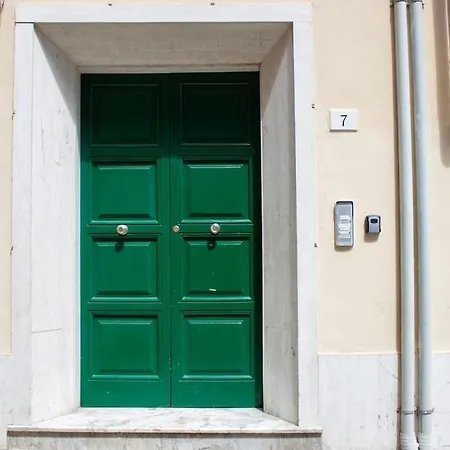 La Beatrice Apartment